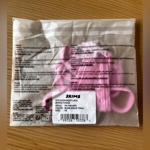 SKIMS Bubblegum Tonal Lace Thong